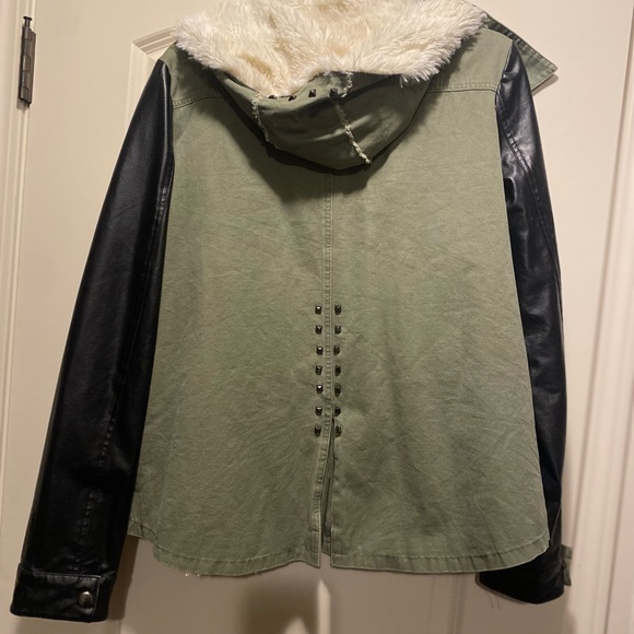 Miss Me Jacket - Picture 5 of 5